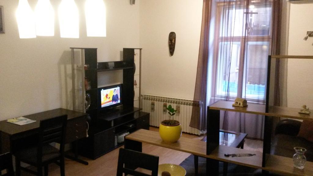 Zagreb Visit Apartment Room photo